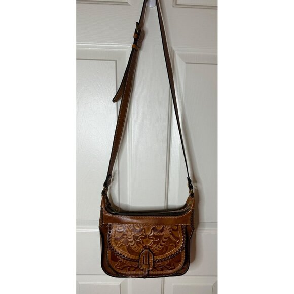 Patricia Nash Camille Embossed Leather Crossbody Bag Adjustable Strap & Back Zip - Picture 2 of 12